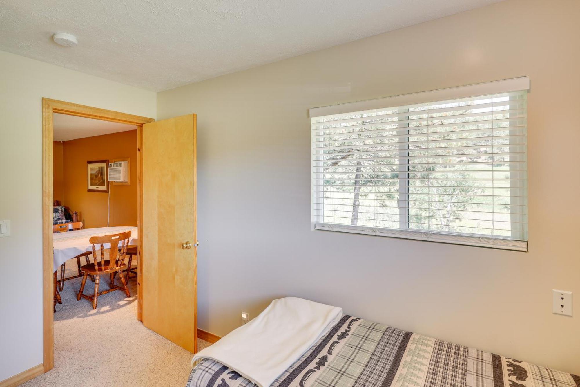 Rapid City Cabin With Hiking And Atv Trail Access Exterior photo